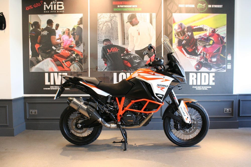 Used KTM 1290 SUPER ADVENTURE R 1290 SUPER ADVENTURE R 1290 for sale in Watford