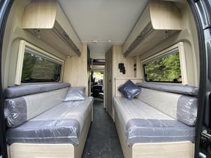 Used Elddis AUTOQUEST CV80 AUTOQUEST CV80 for sale in Wythall | Image 2