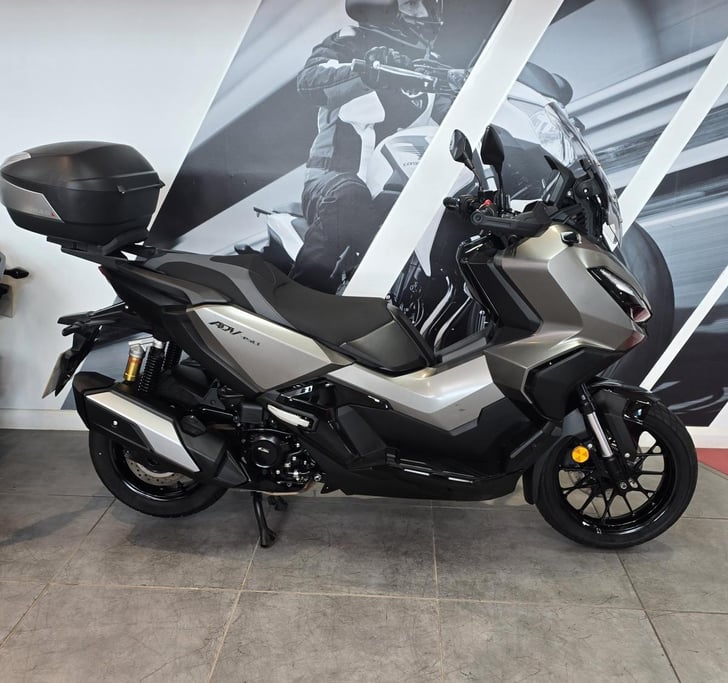 Honda ADV 350