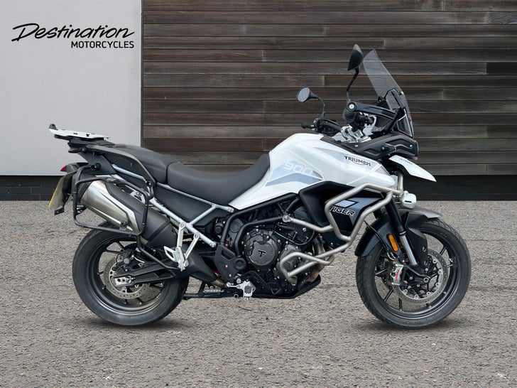 TRIUMPH TIGER 900 GT PRO