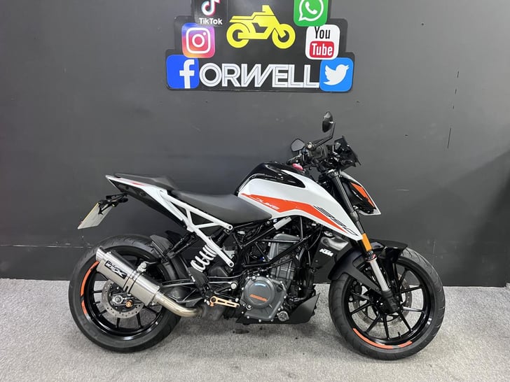 KTM 390 DUKE