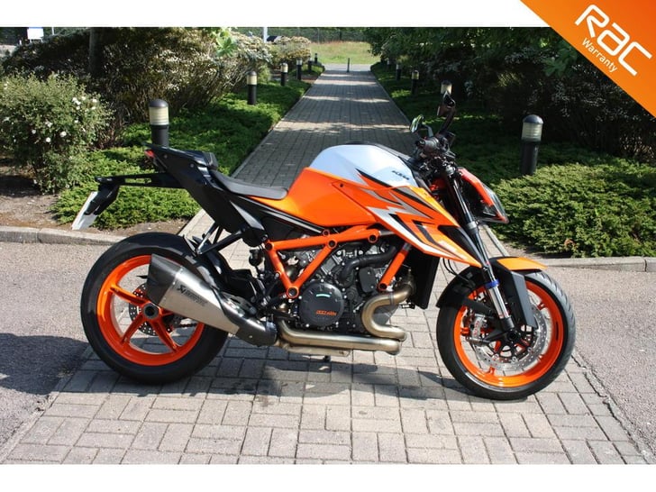 KTM 1290 SUPERDUKE R EVO 23 