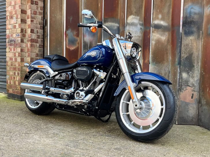 Harley-Davidson SOFTAIL 1870 FAT BOY 114 (COLOUR)