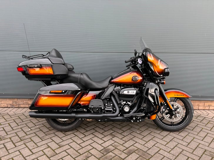 HARLEY-DAVIDSON TOURING FLHTK ULTRA LIMITED