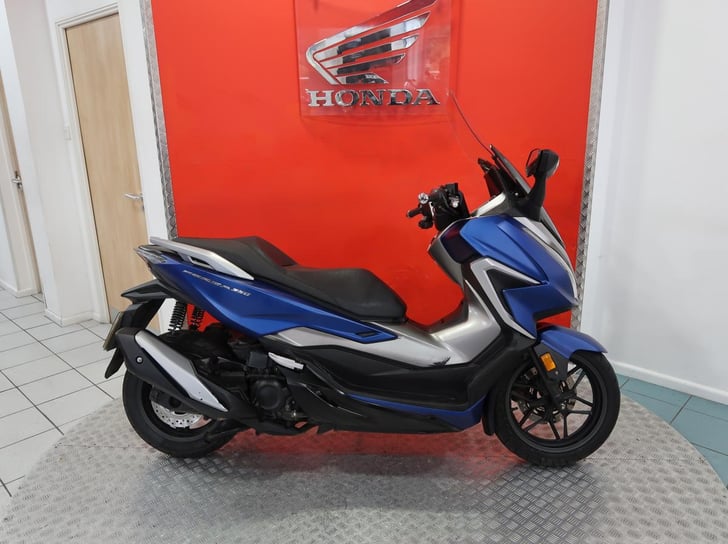 Honda FORZA 350