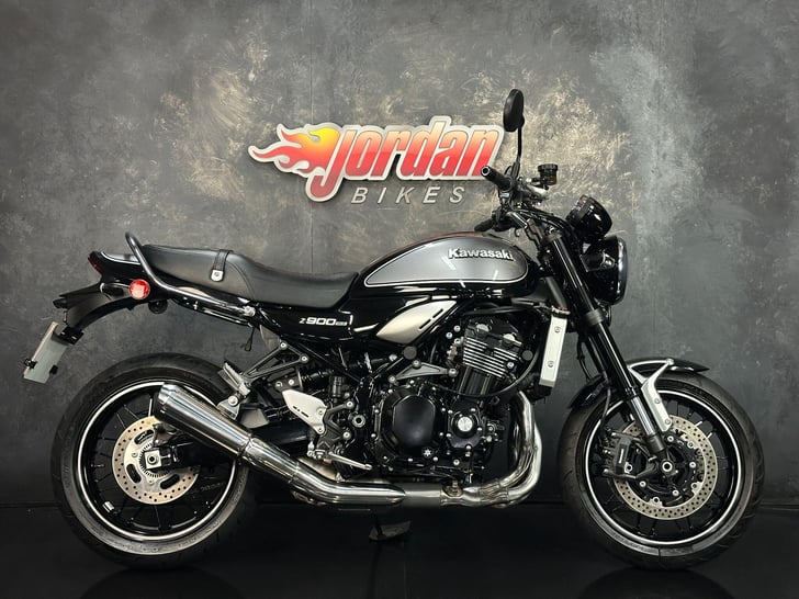 Kawasaki Z900 RS 900 MODERN CLASSIC