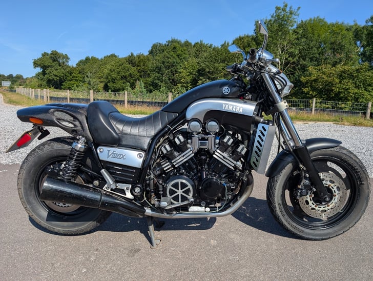 Yamaha V-MAX