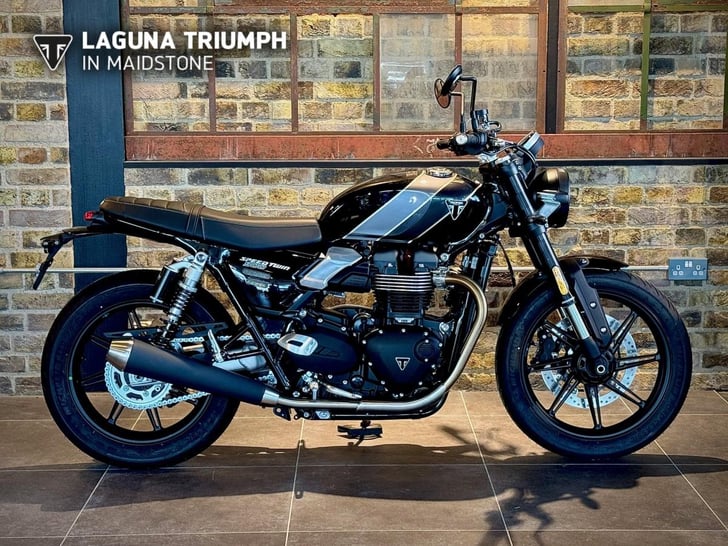 Triumph SPEED TWIN 900