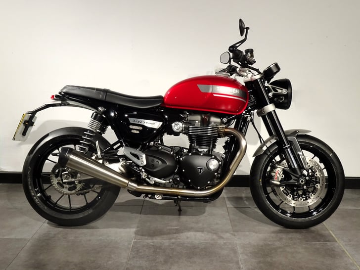 Triumph SPEED TWIN 1200