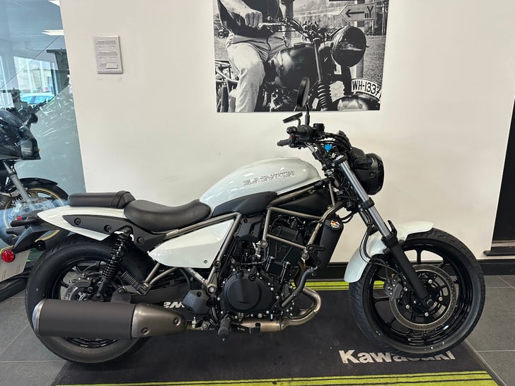Kawasaki Eliminator 500