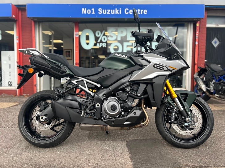 Suzuki GSX-S1000GX