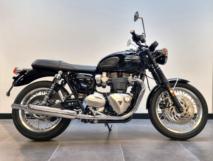 Triumph BONNEVILLE T120