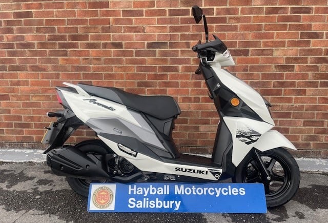 Suzuki Avenis 125