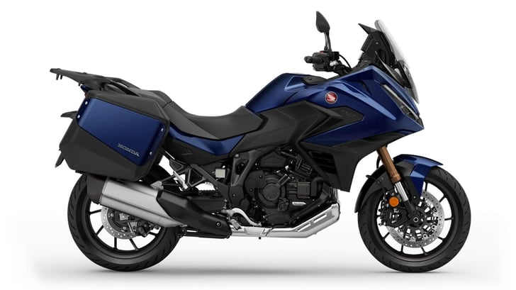 Honda NT1100 ELECTRONIC SUSPENSION DCT