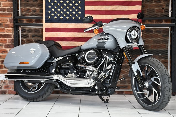 Harley-Davidson SOFTAIL FLSB SPORT GLIDE