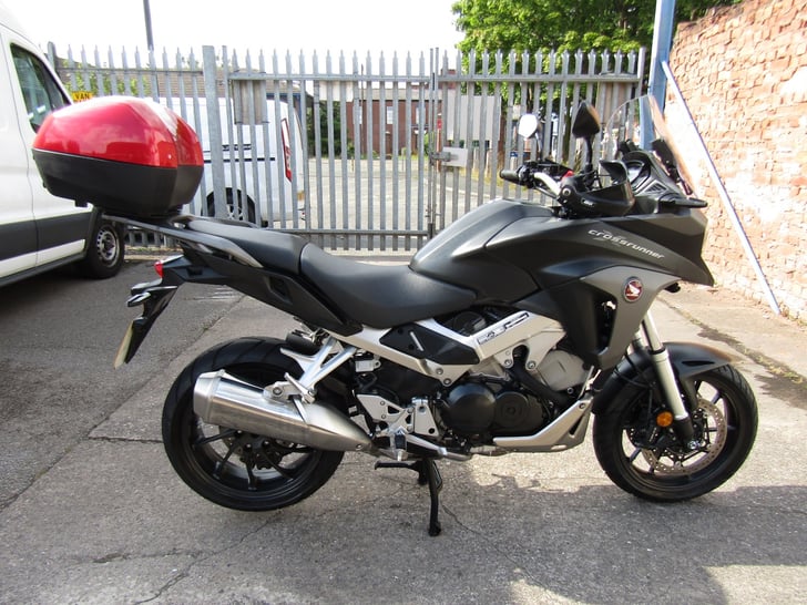 Honda VFR800X CROSSRUNNER