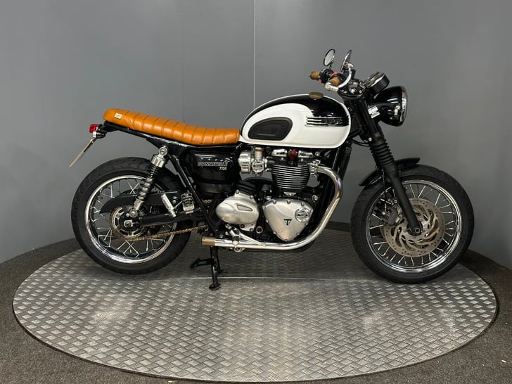 Triumph BONNEVILLE T120