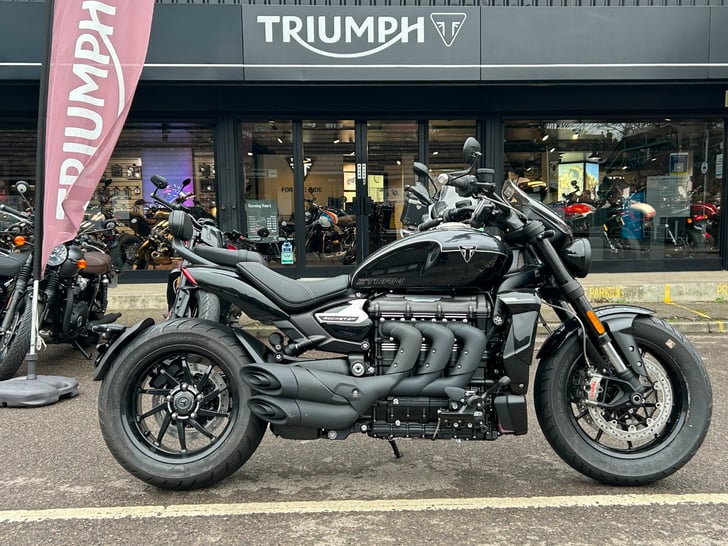 Triumph ROCKET 3 STORM GT