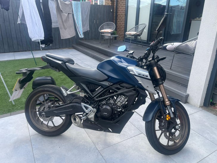 Honda CB125R 125