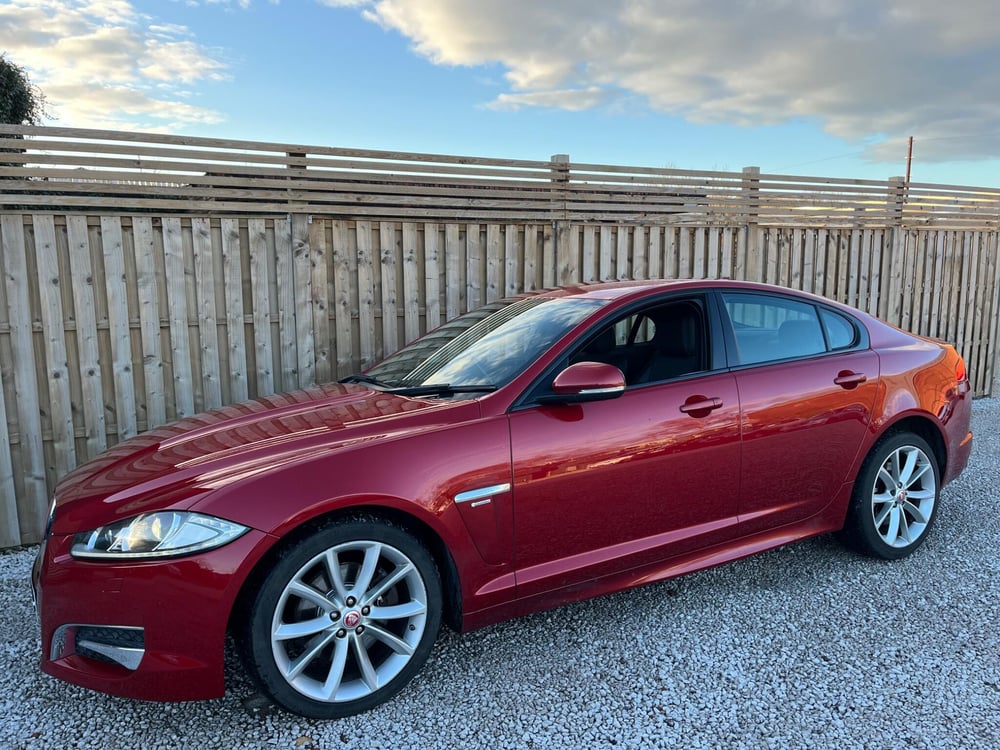 Used Jaguar XF XF 3.0D V6 R-SPORT AUTO EURO 5 (S/S) 4DR for sale in Chesterfield