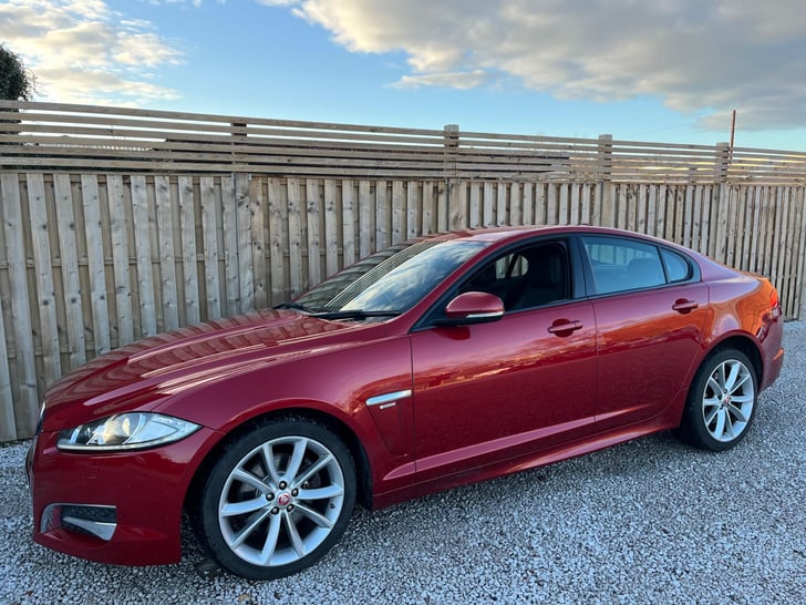 Jaguar XF for sale in Chesterfield
