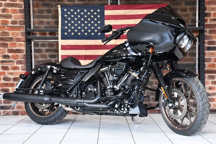 Harley-Davidson FLTRXST ROAD GLIDE ST 