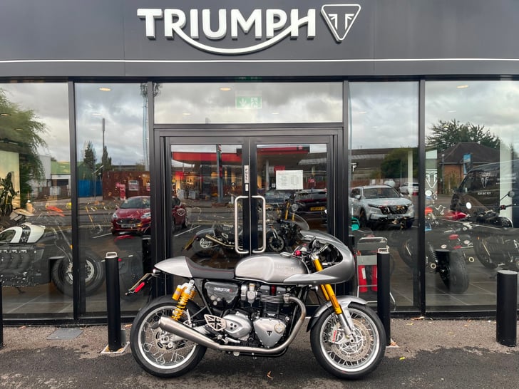 Triumph THRUXTON 1200 R