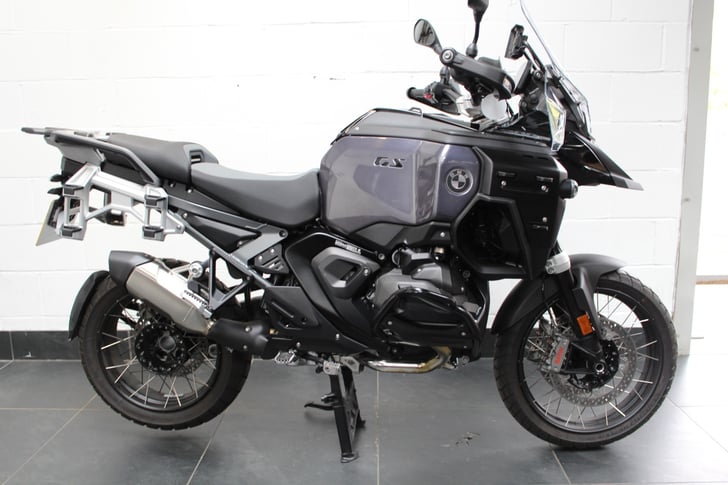 BMW R 1300 GS ADVENTURE ASA