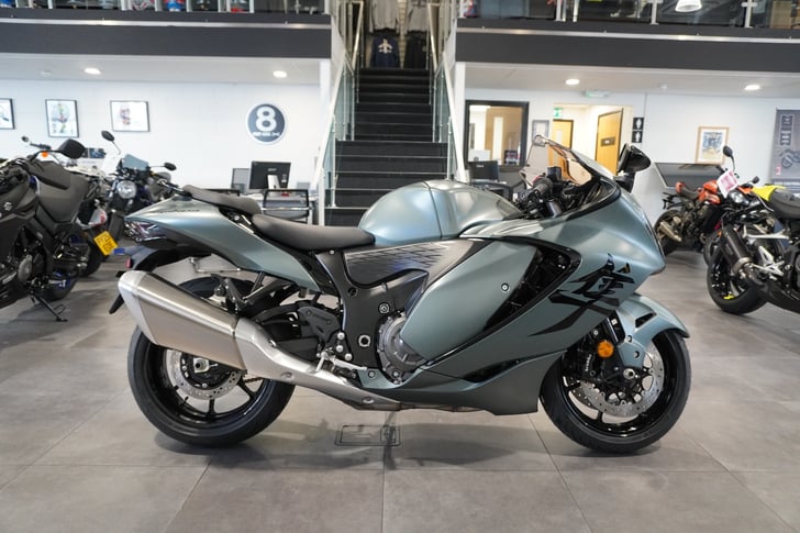 Suzuki GSX1300R HAYABUSA