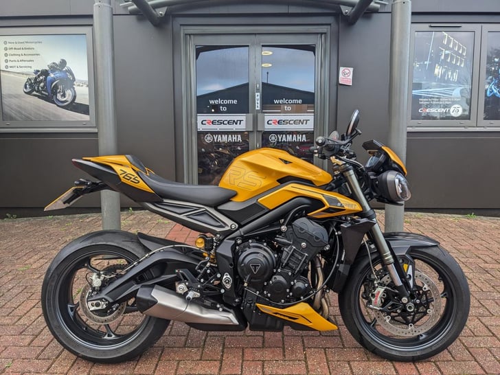 Triumph STREET TRIPLE RS