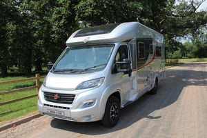 Used Burstner IXEO IT IXEO IT for sale in Wythall | Image 3