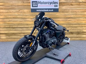 Used Harley-Davidson XL1200CX ROADSTER SPORTSTER XL1200CX ROADSTER for sale in Swindon | Image 2