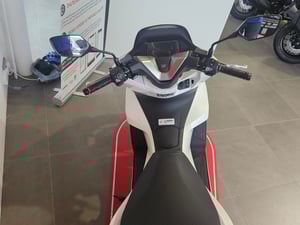 Used Honda PCX 125 PCX 125 for sale in Newcastle-under-Lyme | Image 3