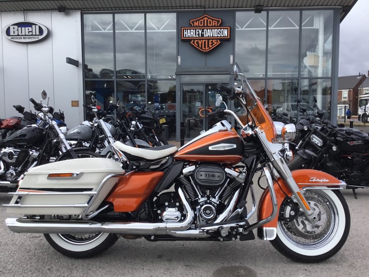 Harley-Davidson TOURING ELECTRA GLIDE HIGHWAY KING