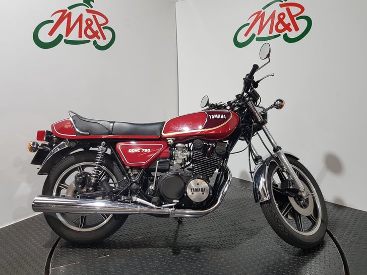 Yamaha XS750