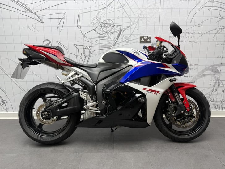 Here's a photo of the HONDA CBR 600 RR-A , currently available for sale