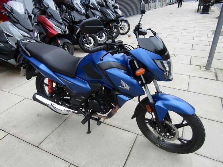 Here's a photo of the HONDA CB125F 125, currently available for sale