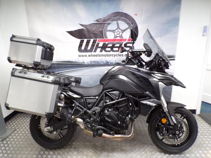 Benelli TRK 702