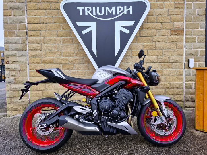 Triumph STREET TRIPLE 765 RX