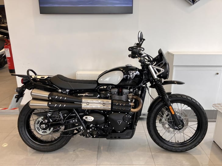 Triumph SCRAMBLER 900