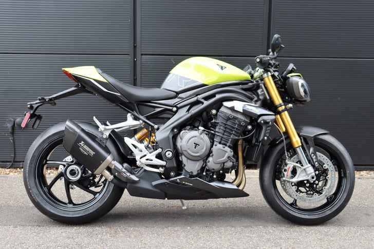 Triumph SPEED TRIPLE 1200 RX