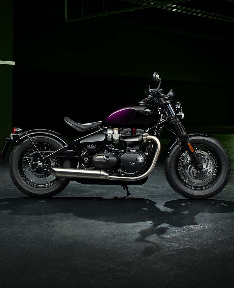 Triumph BONNEVILLE BOBBER STEALTH EDITION