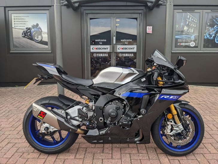 Yamaha YZF-R1M