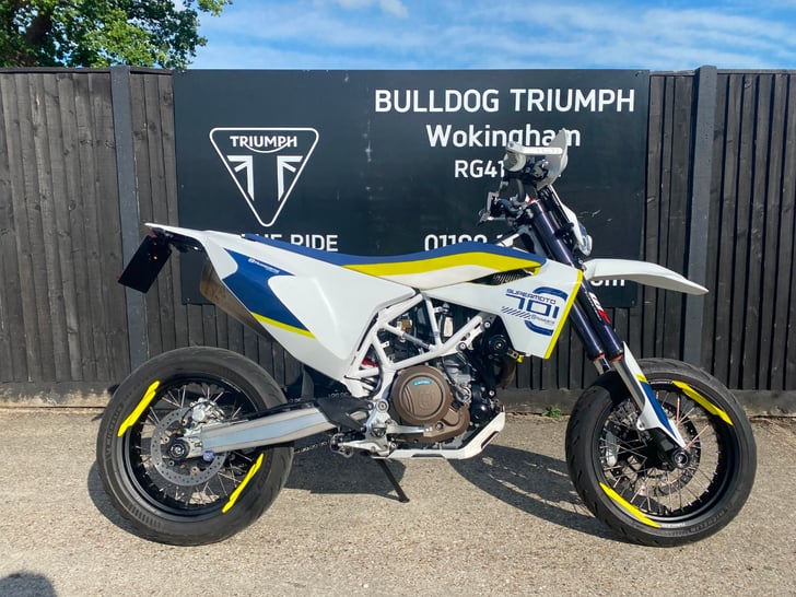 Husqvarna 701 SUPERMOTO