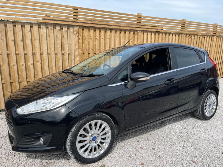Ford FIESTA for sale in Chesterfield