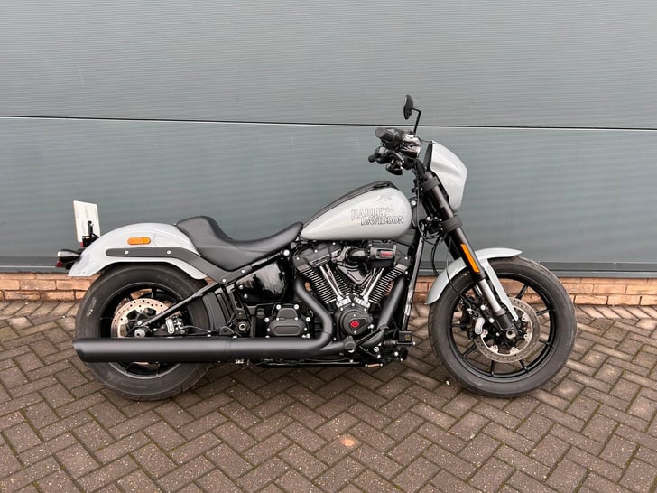 HARLEY-DAVIDSON SOFTAIL FXLRS LOW RIDER S