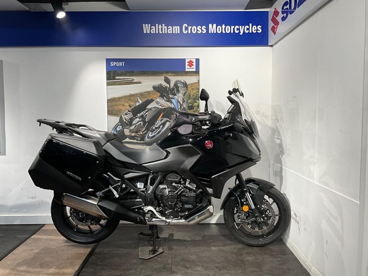 Honda NT1100 1100 DCT