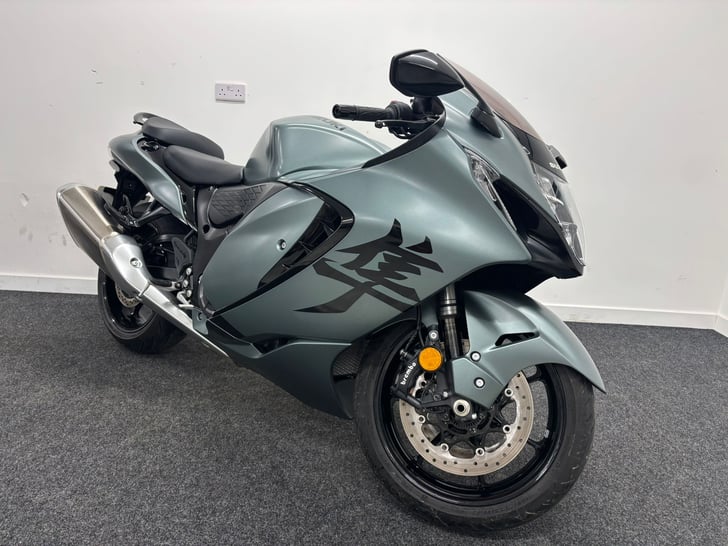 Suzuki GSX1300R HAYABUSA