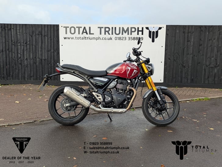 TRIUMPH SPEED 400