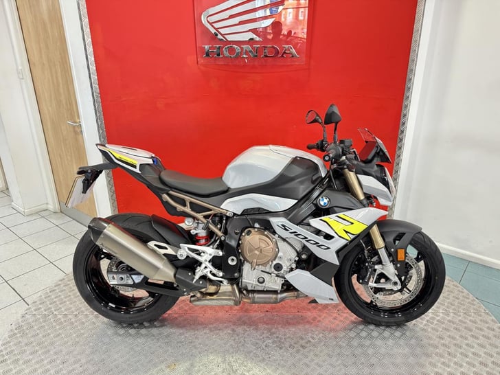 BMW S 1000 R SPORT
